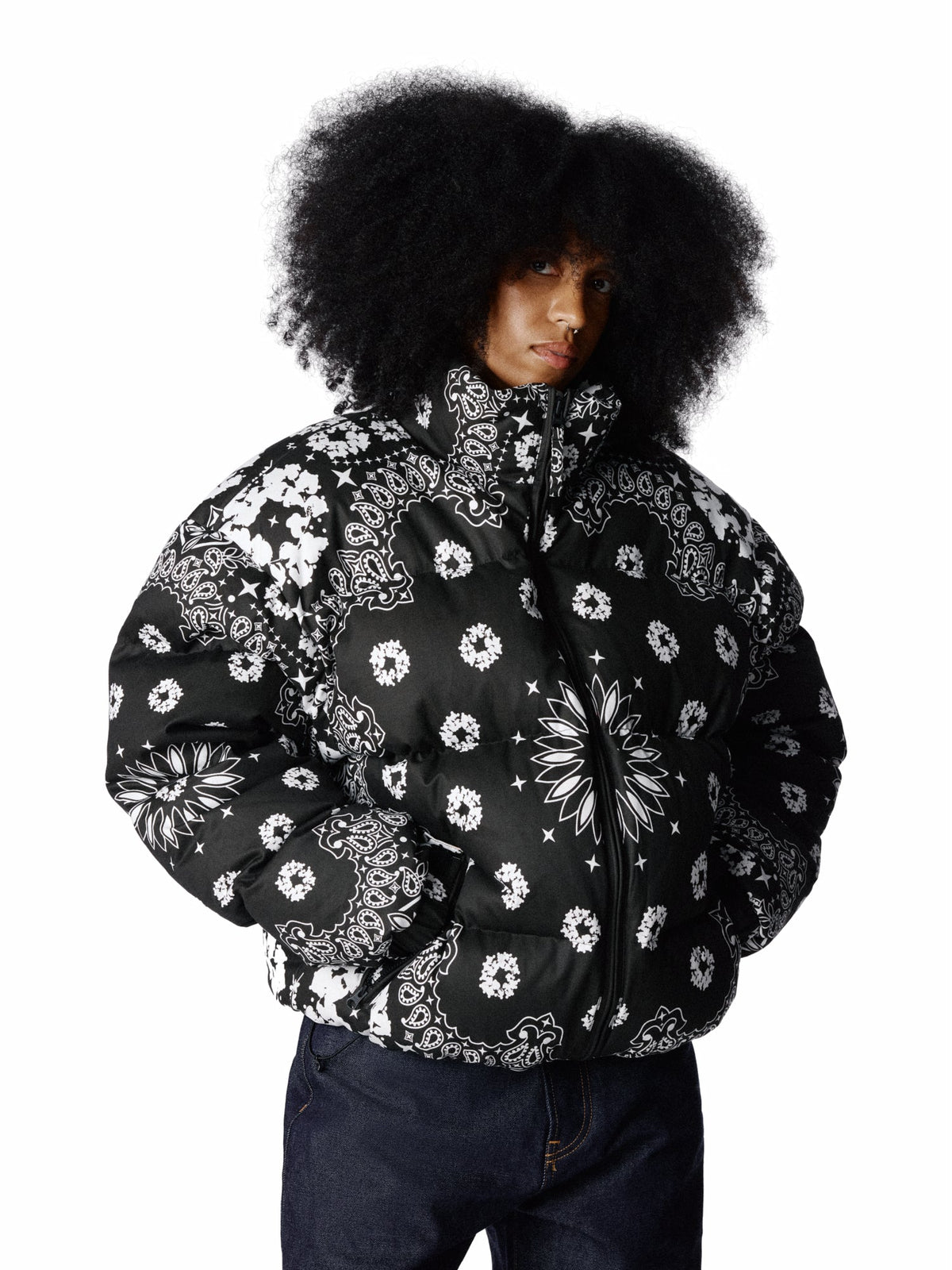 Cotton Wreath Paisley Puffer Jacket Black