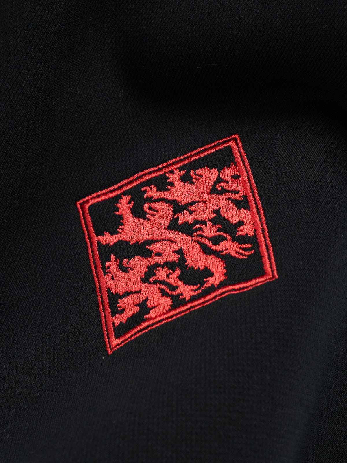 DT Sport Color Blocked Crewneck Black